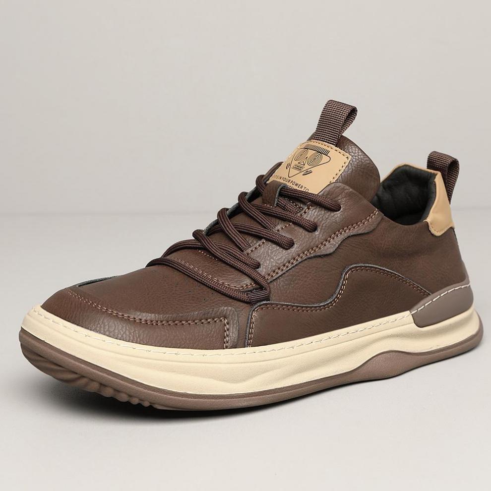 Sneakers Nobili dal Design Raffinato